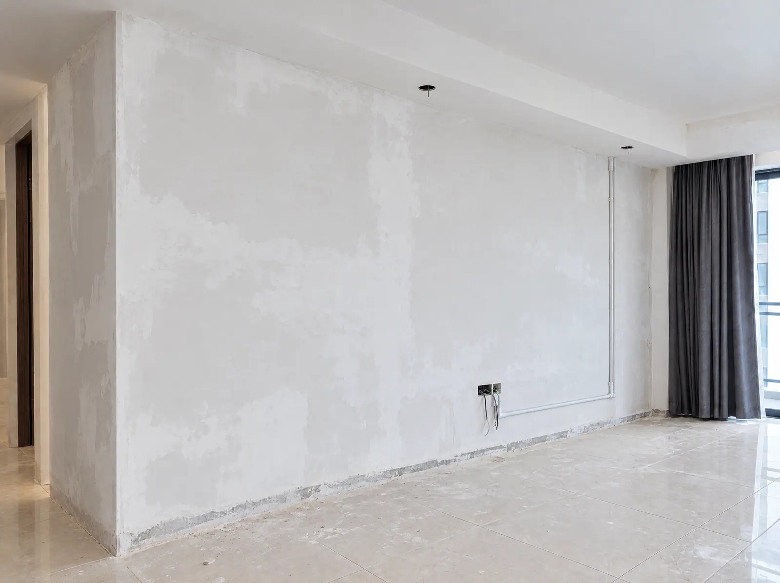 Cabchen display cabinets and TV feature wall: before (illustration)